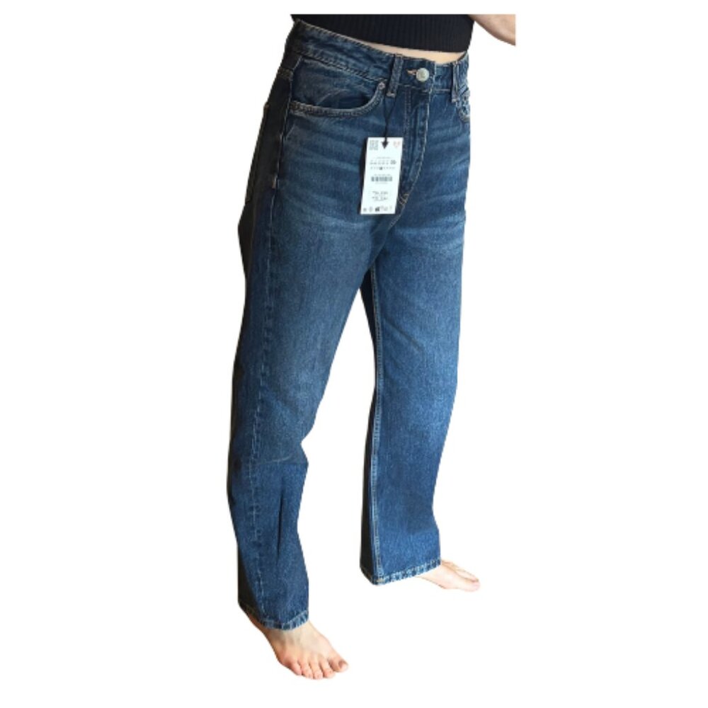 BRAND NEW tags on Zara Blue Denim Jeans, mom fit